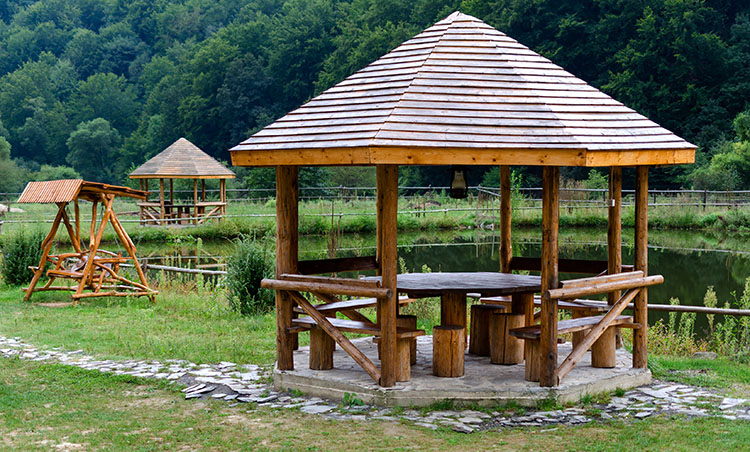 Kiosque en bois Martinique